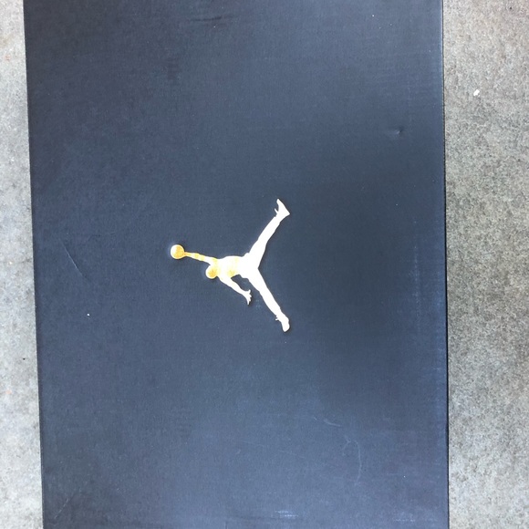Air Jordan 1 Grey Green SE (Dead-Stock) - Picture 10 of 10